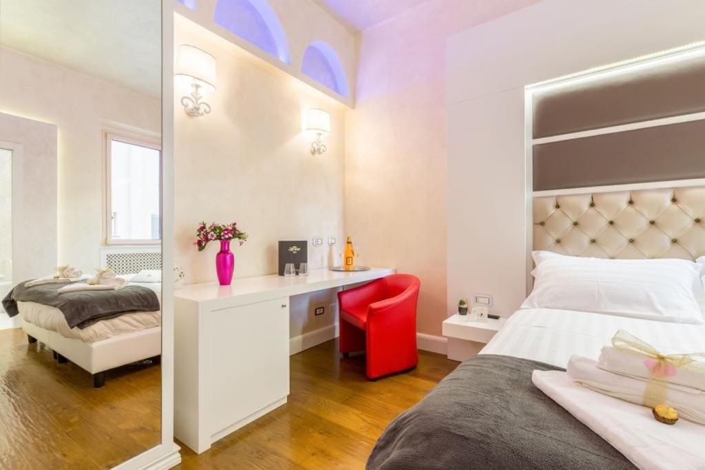 Piazza Venezia Luxury Suite Rome Exterior photo