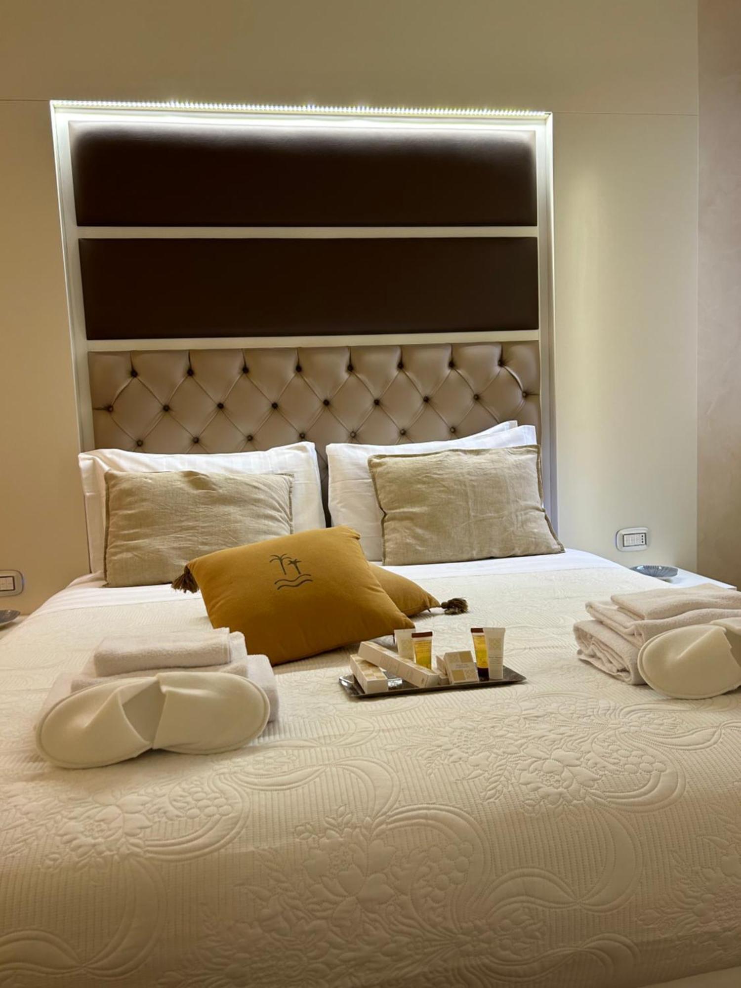 Piazza Venezia Luxury Suite Rome Exterior photo